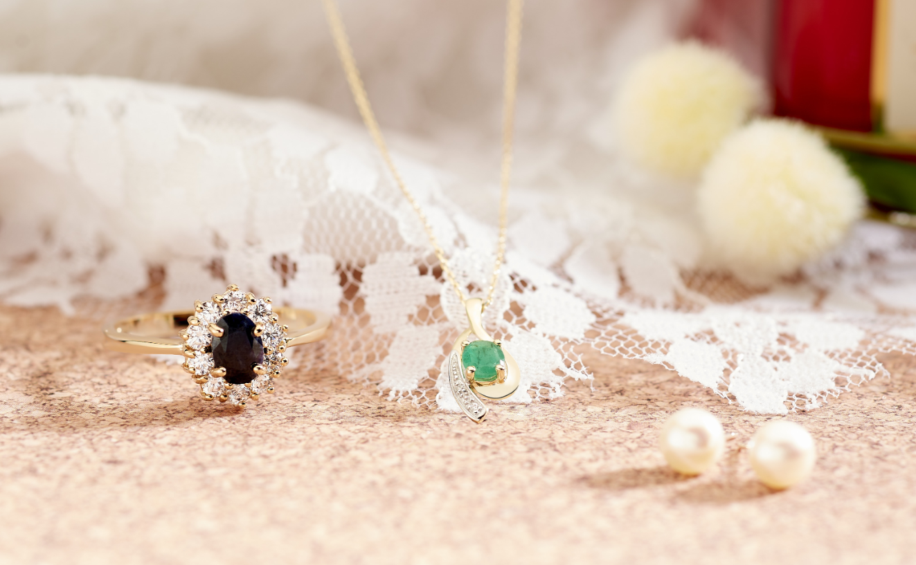 UN COLLIER POUR G&Acirc;TER VOTRE GRAND-M&Egrave;RE