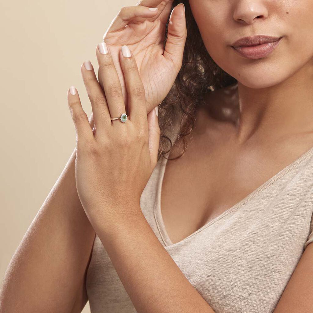 Boutiques et cr&eacute;ateurs : o&ugrave; trouver la bague id&eacute;ale ?