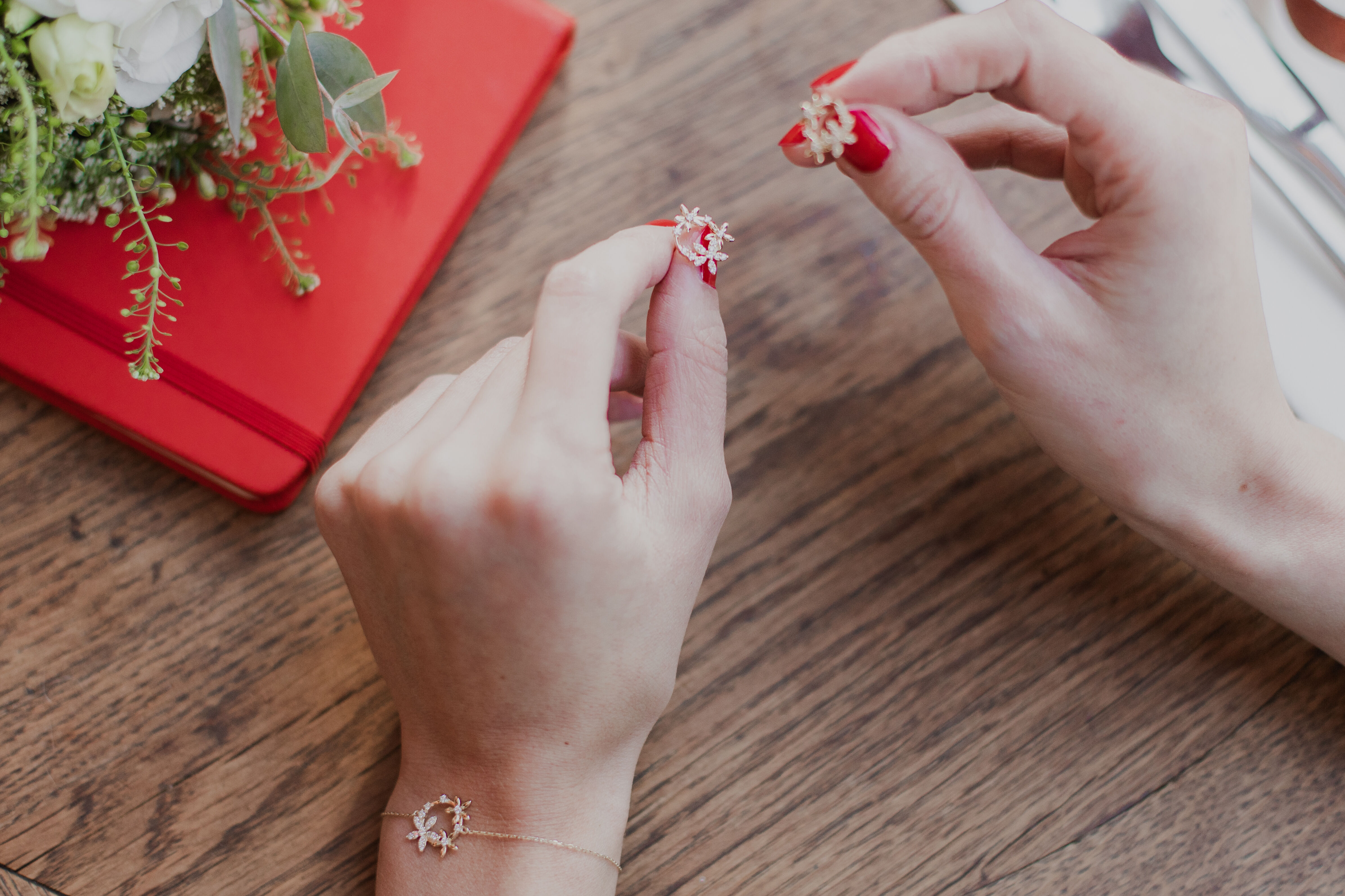 Comment choisir ses boucles d'oreilles de mariage