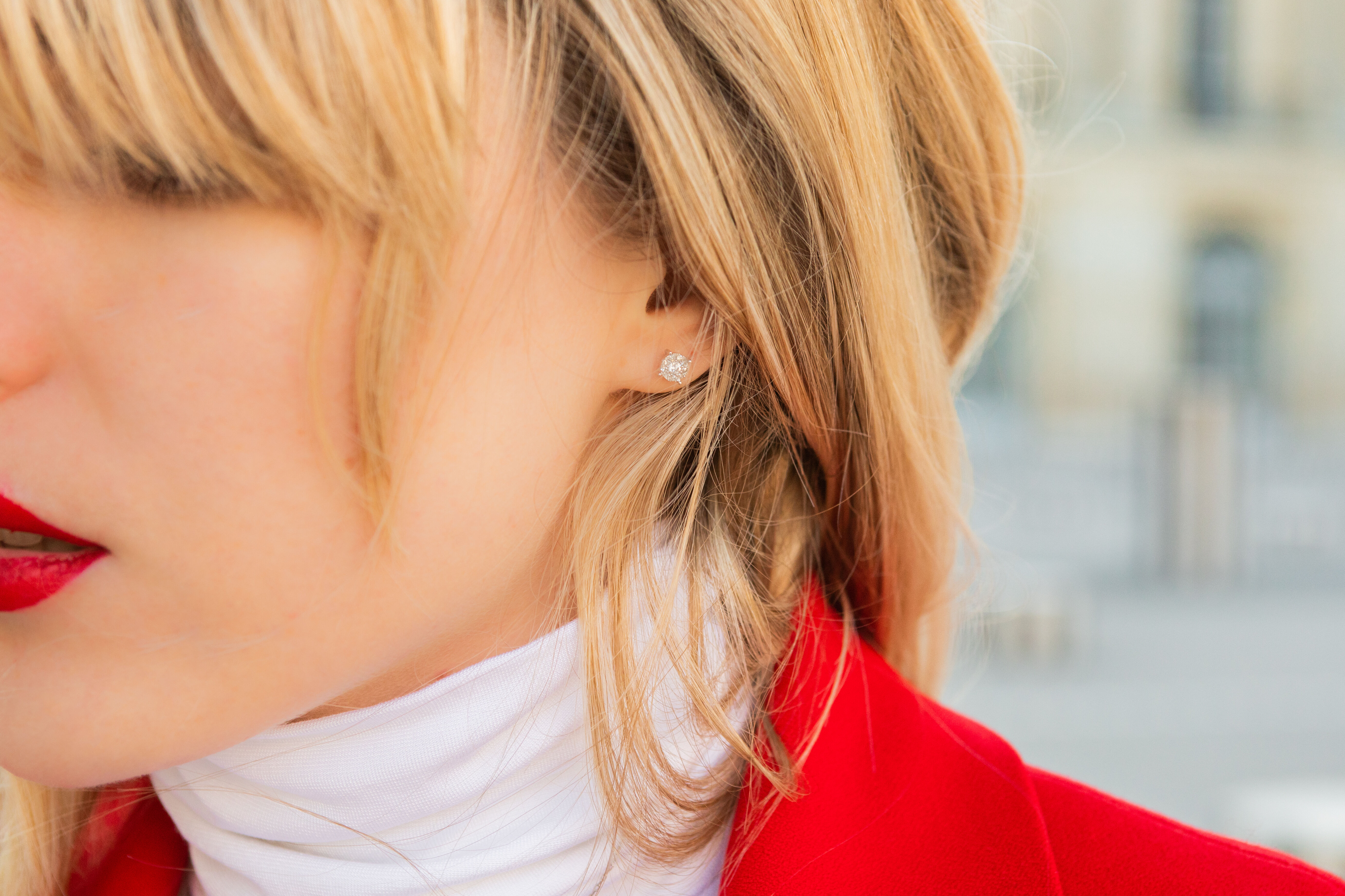 LA PAIRE DE BOUCLES D&rsquo;OREILLES EN DIAMANT