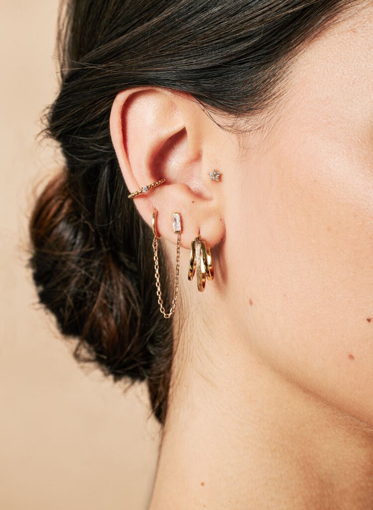 piercings d'oreilles