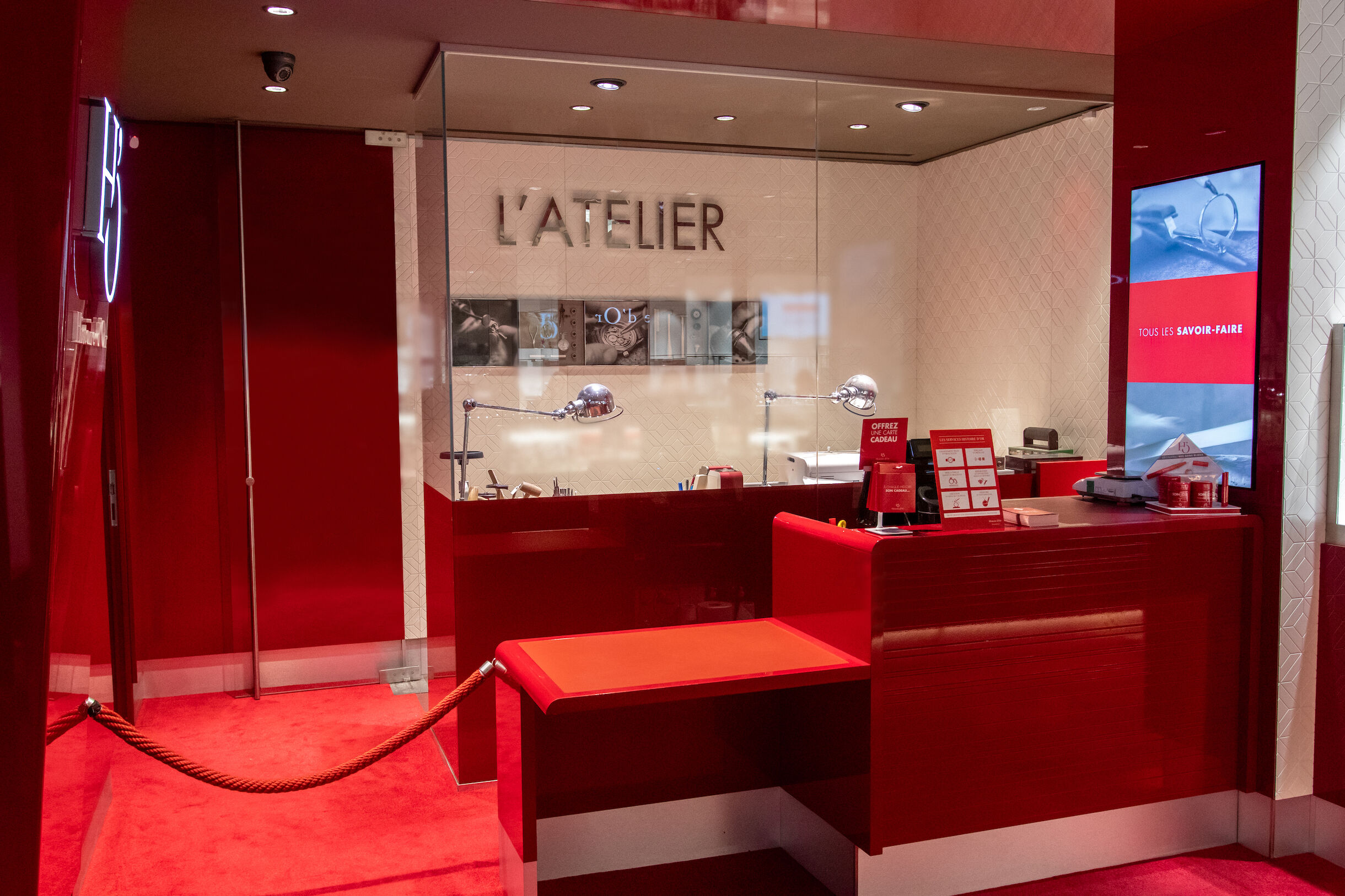 INVESTIR DANS DES OUTILS D&rsquo;HORLOGER SP&Eacute;CIALIS&Eacute;S