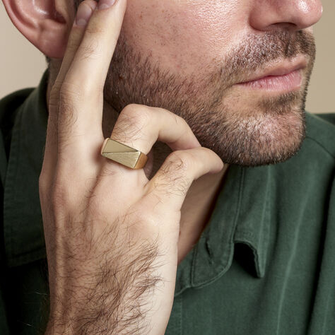 Personnalisation de la chevali&egrave;re : l'art de la gravure