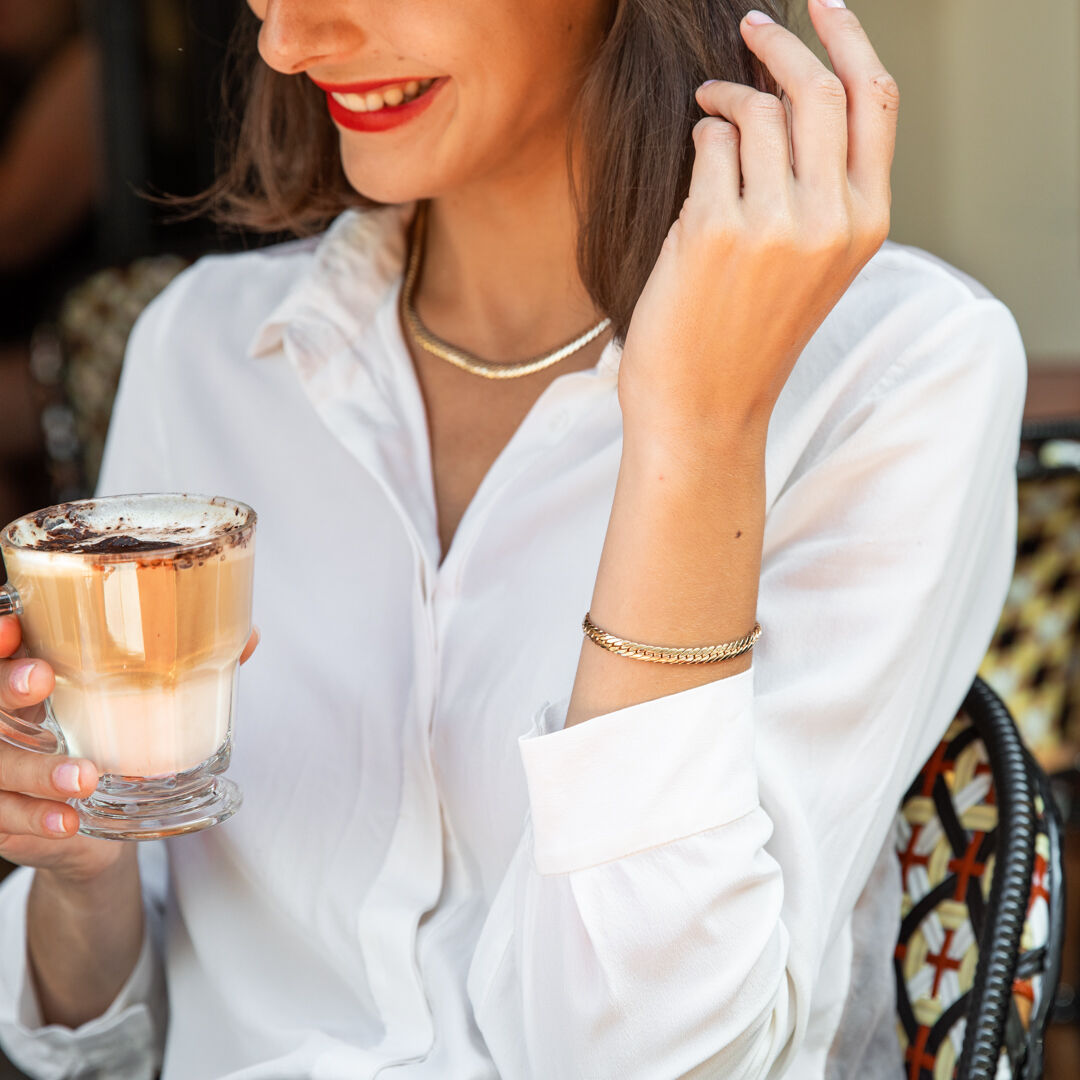 UTILISER UN TROMBONE POUR METTRE UN BRACELET SEULE