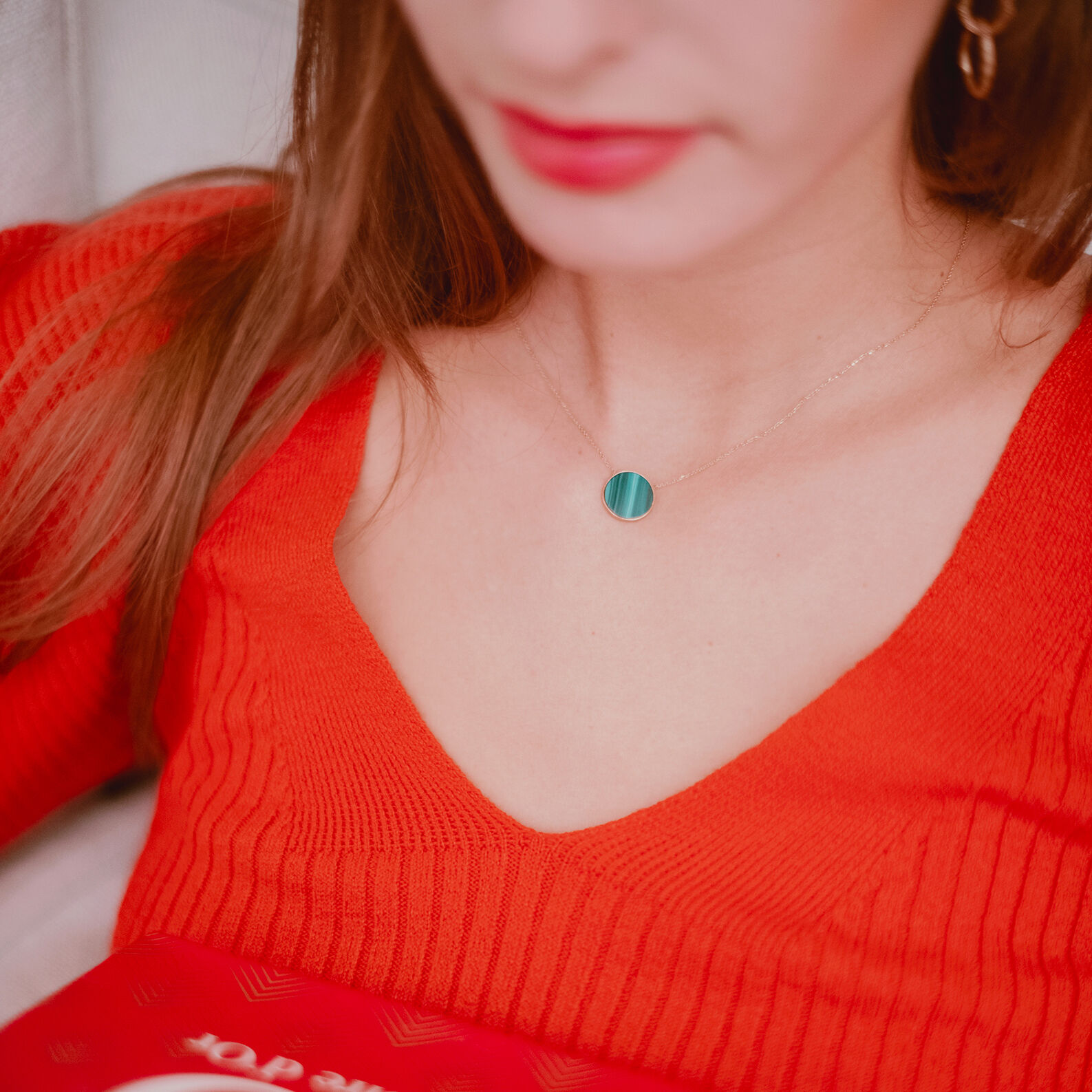 LE COLLIER RAS DU COU