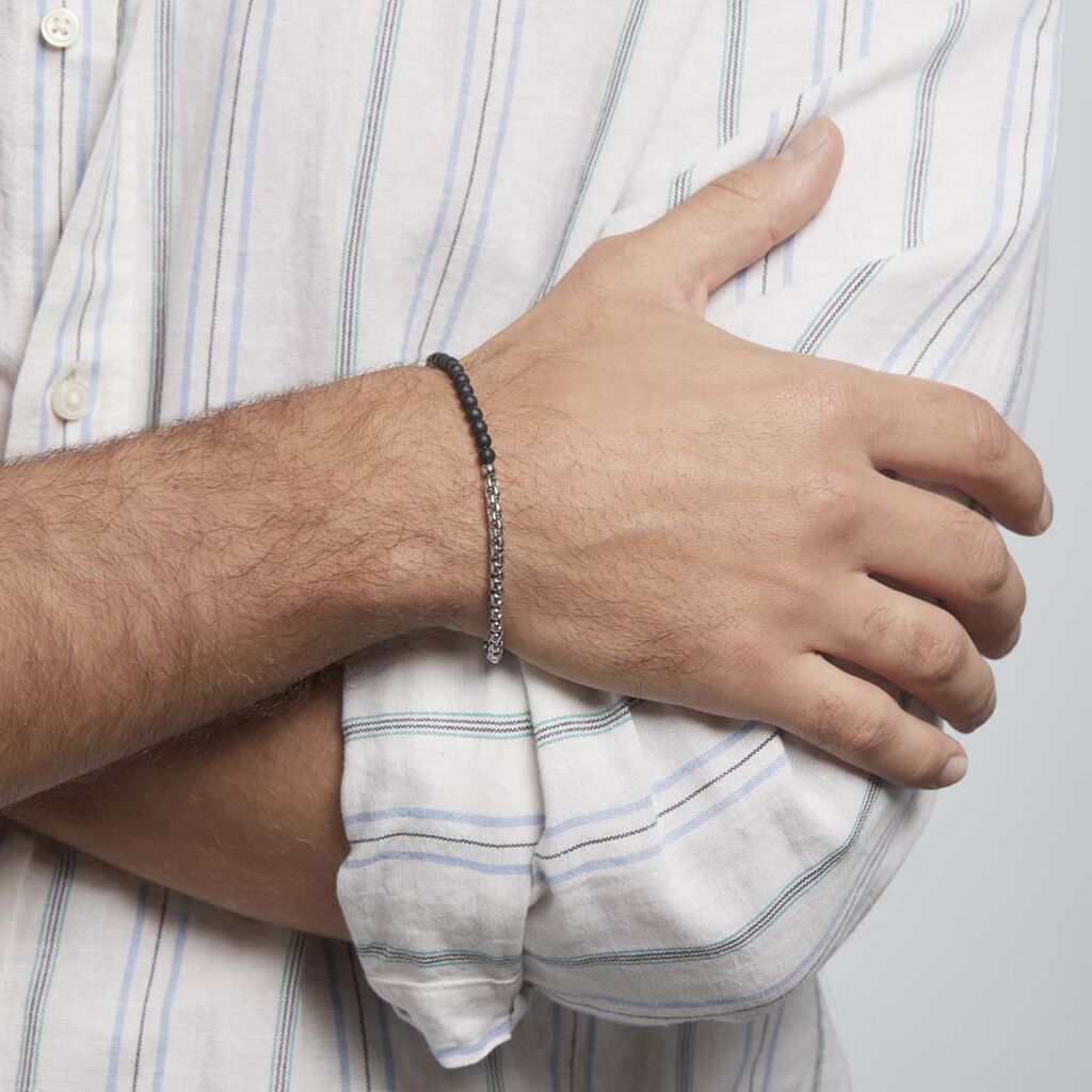 LES BIENFAITS DE L&rsquo;ONYX SUR LE PLAN SPIRITUEL