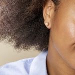 Boucles D'oreilles Puces Fidelia Boule Sablee Or Jaune - Clous d'oreilles Femme | Histoire d&rsquo;Or