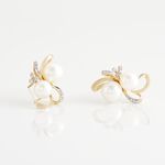 Boucles D'oreilles Puces Wandula Or Jaune Perle De Culture Et Diamant - Clous d'oreilles Femme | Histoire d&rsquo;Or