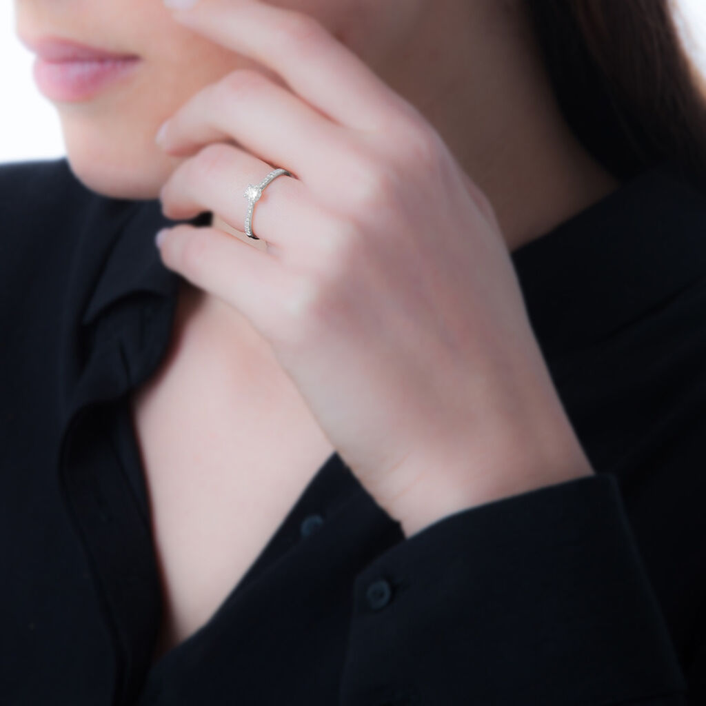 Bague Solitaire Laetitia Or Jaune Diamant - Bagues solitaires Femme | Histoire d’Or