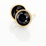 Boucles D'oreilles Puces Edy Serti Clos Or Jaune Saphir - Clous d'oreilles Femme | Histoire d&rsquo;Or