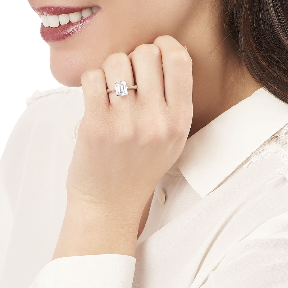 Bague zirconium rectangulaire clearance