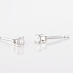 Boucles D'oreilles Puces Or Blanc Victoria Diamants - Clous d'oreilles Femme | Histoire d&rsquo;Or