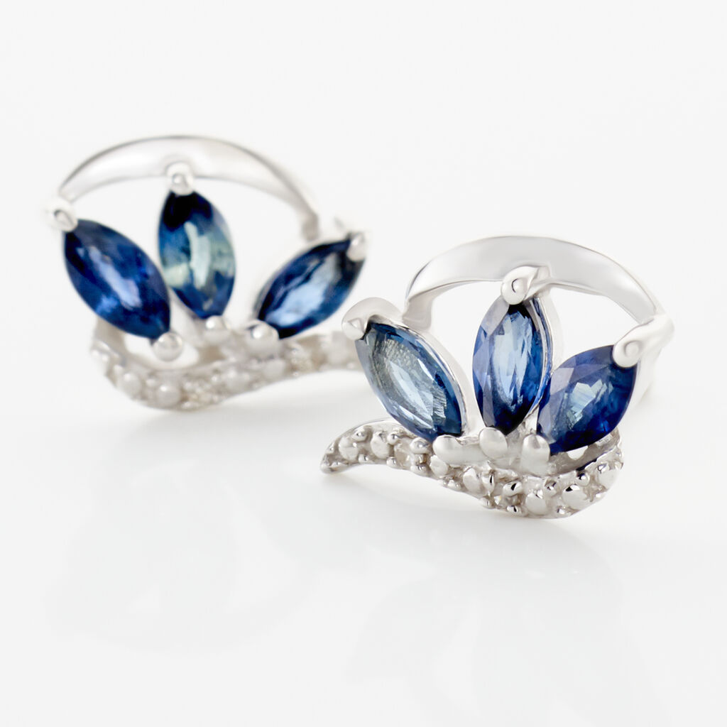 Boucles D'oreilles Puces Petale Or Blanc Saphir Et Diamant - Clous d'oreilles Femme | Histoire d’Or