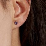 Boucles D'oreilles Puces Elea Serti Griffes 3 Or Blanc Amethyste - Clous d'oreilles Femme | Histoire d&rsquo;Or