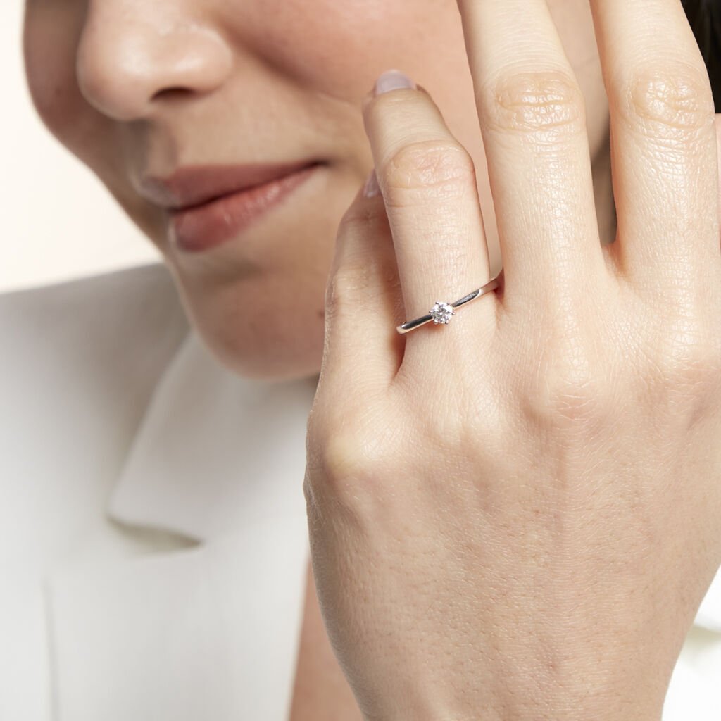 Bague Solitaire Athena Or Blanc Diamant - Bagues solitaires Femme | Histoire d’Or