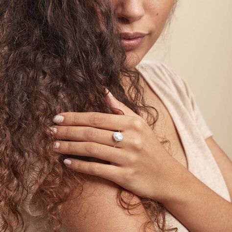 Bague Solitaire Cillie Or Jaune Oxyde De Zirconium - Bagues solitaires Femme | Histoire d’Or