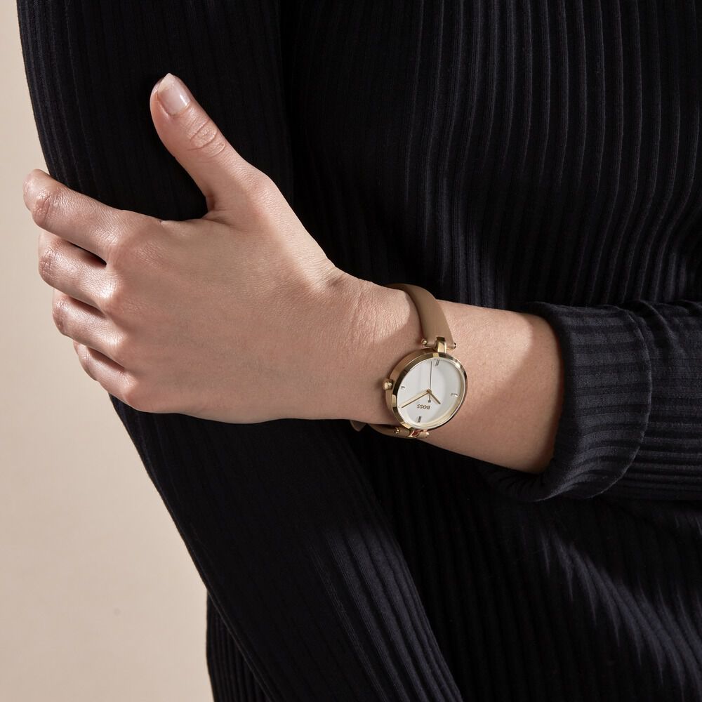 Montre discount femme boss