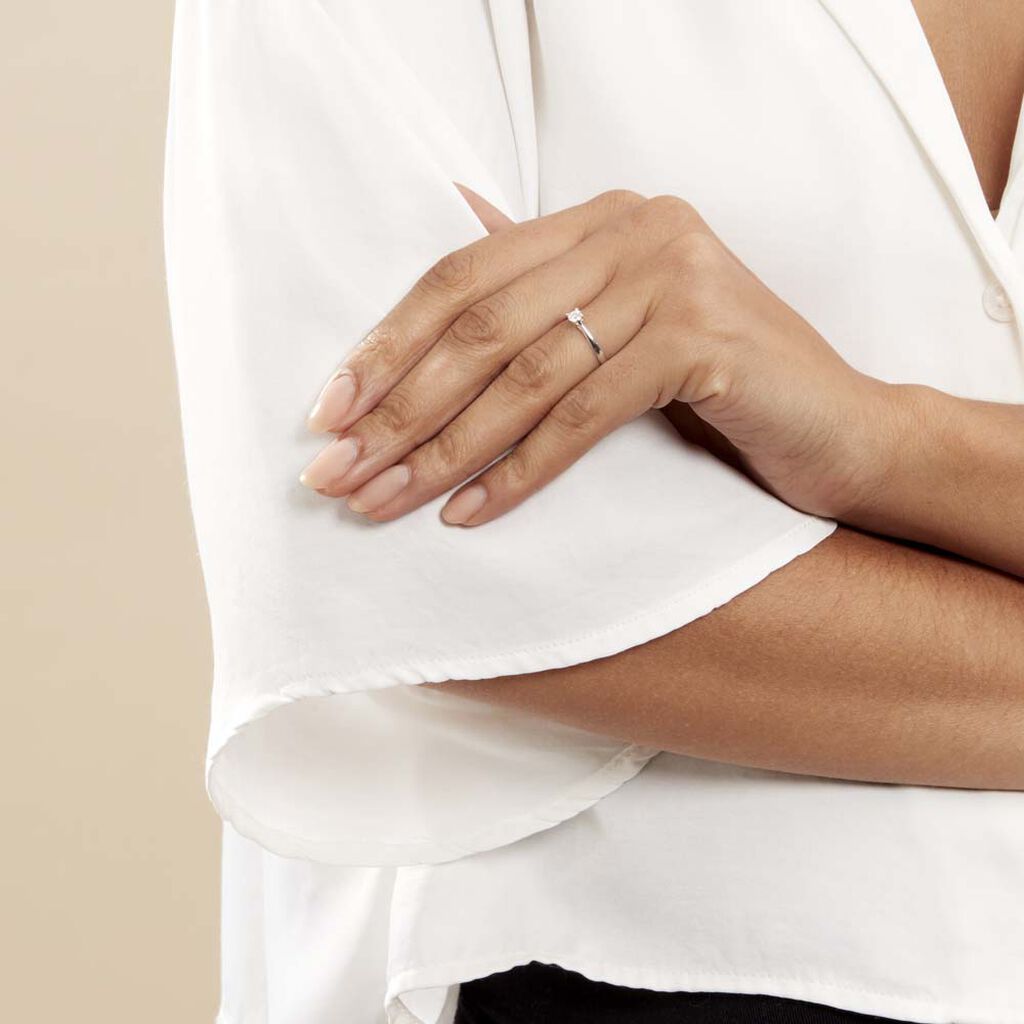 Bague Solitaire Victoria Or Blanc Diamant - Bagues solitaires Femme | Histoire d’Or