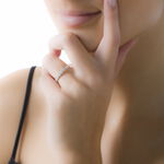 Alliance Marlyatou Or Blanc Oxyde De Zirconium - Alliances Femme | Histoire d&rsquo;Or