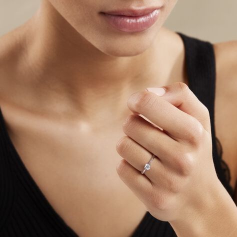 Bague Solitaire Fiona Or Blanc Diamant Synthetique - Bagues solitaires Femme | Histoire d’Or