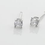 Boucles D'oreilles Puces Aphrodite Or Blanc Diamant - Clous d'oreilles Famille | Histoire d&rsquo;Or