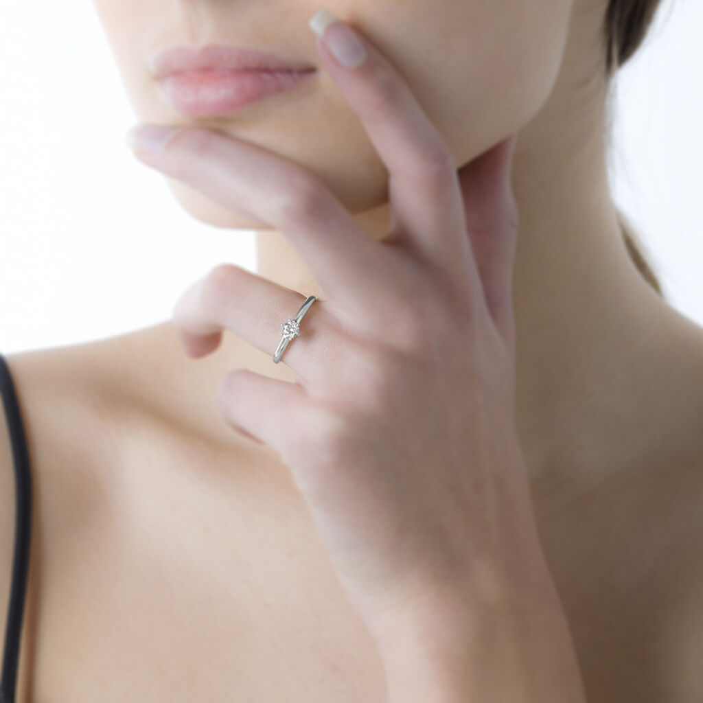 Bague Solitaire Ibtisem Or Blanc Diamant - Bagues solitaires Femme | Histoire d’Or