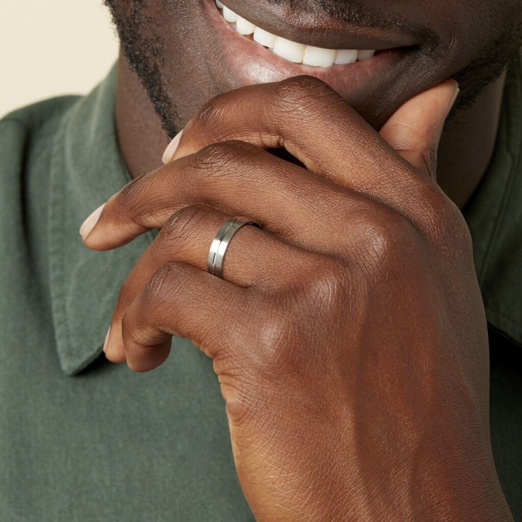 Alliance Liseret Central Ruban Plat Palladium Blanc - Alliances Homme | Histoire d’Or