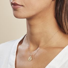 Pendentif Vierge Rond Dentelle Or Jaune - Pendentifs Baptême Famille | Histoire d’Or