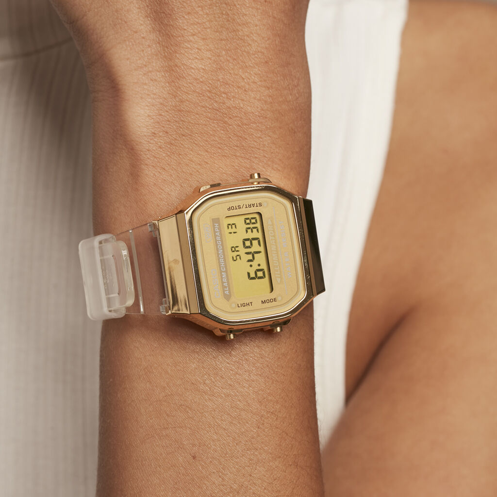 Montre Casio Collection Vintage Iconic Doré - Montres  | Histoire d’Or