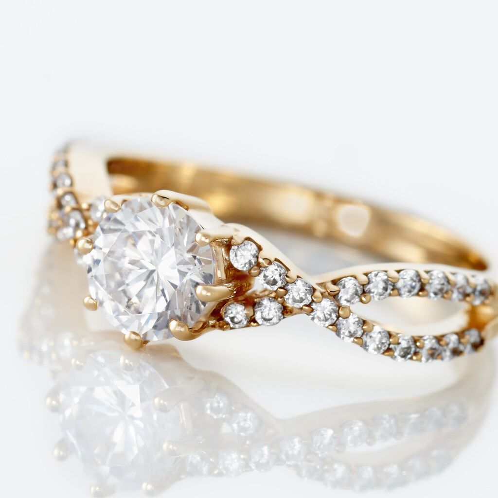 Bague Solitaire Plaqué Or Jaune Arienne Oxydes De Zirconium - Bagues solitaires Femme | Histoire d’Or