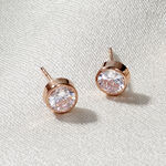 Boucles D'oreilles Puces Elda Serti Clos Or Rose Oxyde De Zirconium - Clous d'oreilles Femme | Histoire d&rsquo;Or