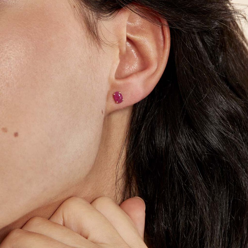 Boucles D'oreilles Puces Ovale Or Jaune Rubis - Clous d'oreilles Femme | Histoire d’Or