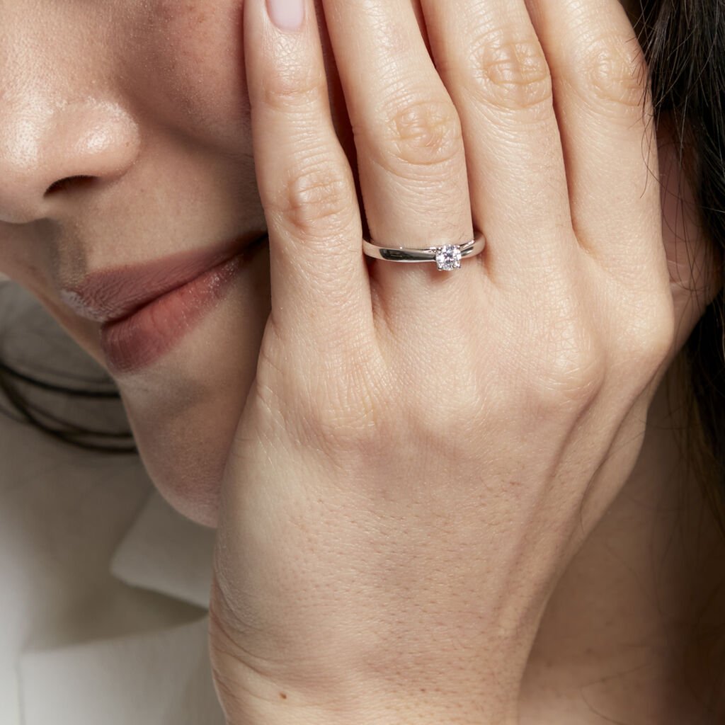 Bague Solitaire Iris Or Blanc Diamant - Bagues solitaires Femme | Histoire d’Or