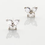 Boucles D'oreilles Puces Eleanor Fleur Or Blanc Oxyde De Zirconium - Clous d'oreilles Femme | Histoire d&rsquo;Or