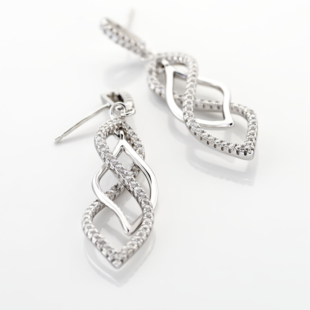 Boucles D'oreilles Pendantes Dorées Modèle 114 - En Alliage Métal Avec Fermoir Dormeuse - Neuf Sans Emballage