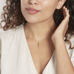 Pendentif Benny Croix Ciselee Or Jaune - Pendentifs Communion Femme | Histoire d&rsquo;Or