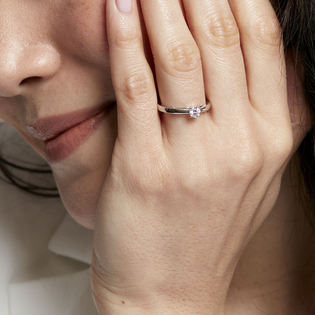 Bague Solitaire Iris Or Blanc Diamant - Bagues solitaires Femme | Histoire d’Or