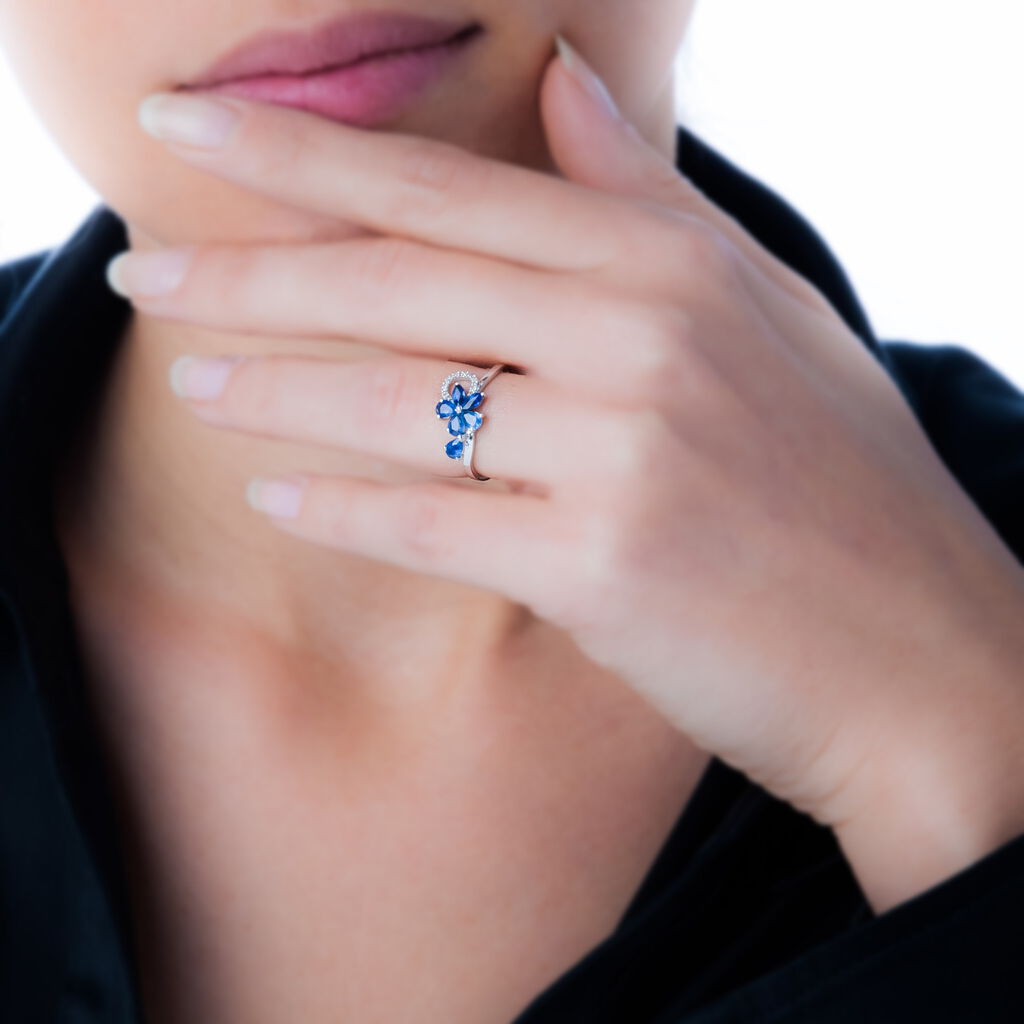 ANGIE Damen Ring Weißgold 375 (9 Karat) Saphir Blau 0,03 ct Blume - Bagues avec pierre Femme | Histoire d’Or