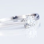 Bague Solitaire Fiona Or Blanc Diamant Synthetique - Bagues solitaires Femme | Histoire d&rsquo;Or