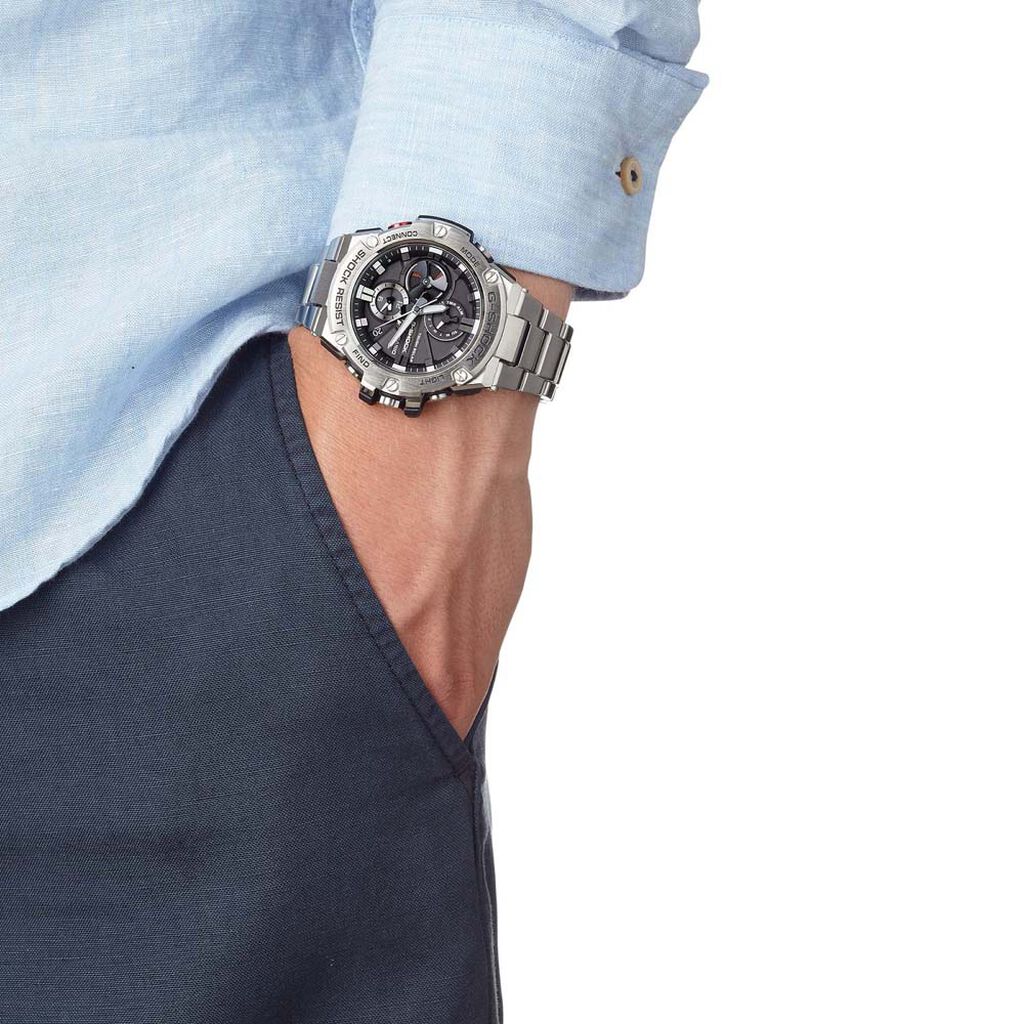 Montre Connectée Casio G-shock Fond Noir - Montres Homme | Histoire d’Or