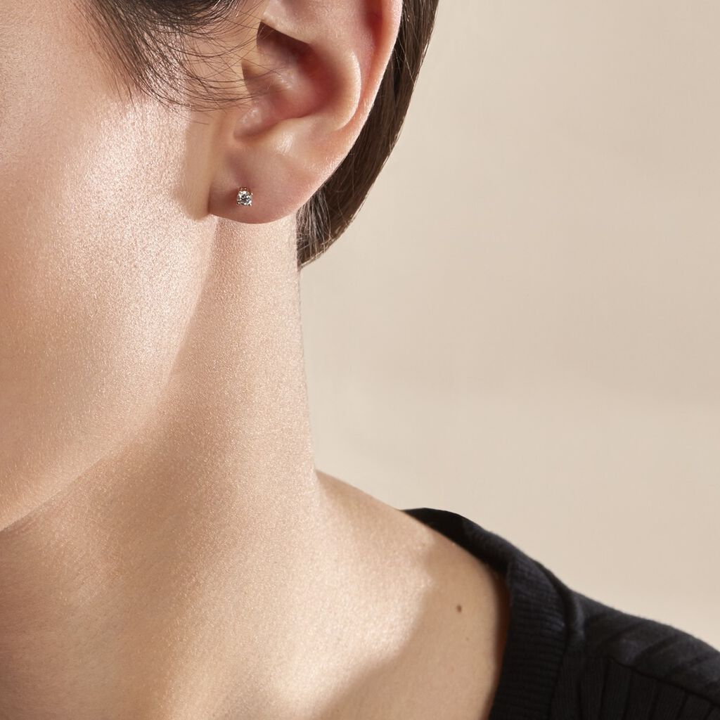 Boucles D'oreilles Puces Or Jaune Victoria Diamants - Clous d'oreilles Femme | Histoire d&rsquo;Or