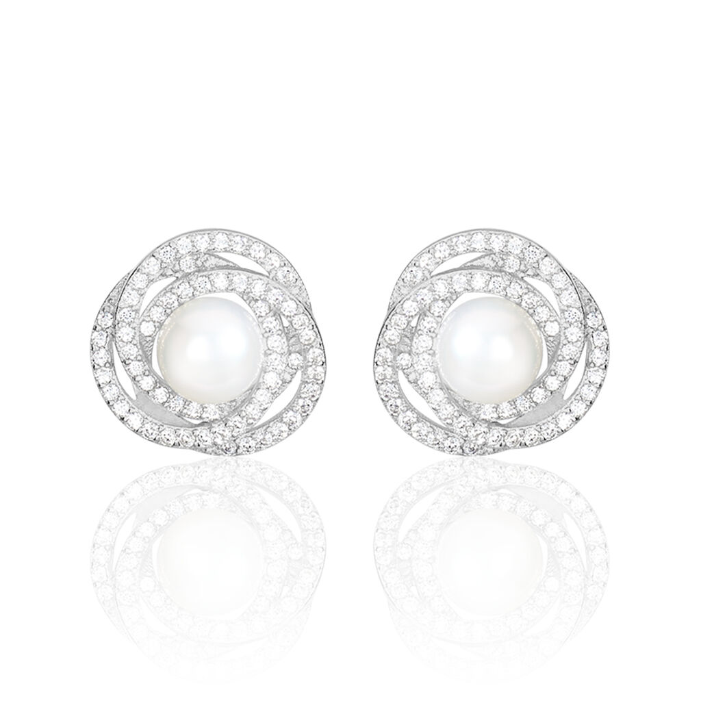 Boucles d'oreilles pendantes style créole Elsa Lee en argent et perles.