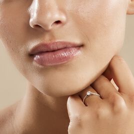 Bague Solitaire Laetitia Or Blanc Diamant Synthetique - Bagues solitaires Femme | Histoire d’Or