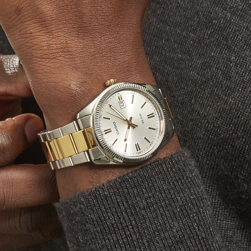 Montre Casio Collection Argenté - Montres Homme | Histoire d’Or