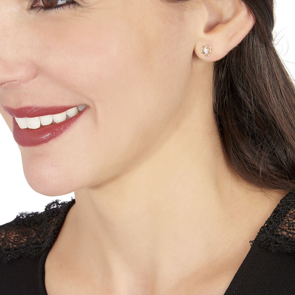 Boucles D'oreilles Puces Eleanor Fleur Or Jaune Oxyde De Zirconium - Clous d'oreilles Femme | Histoire d’Or