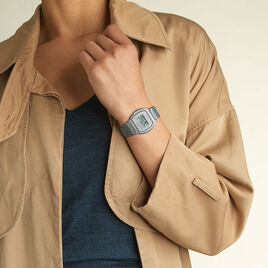Montre Casio Collection Vintage Gris - Montres Famille | Histoire d’Or