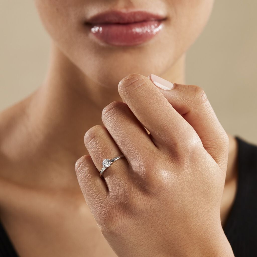 Bague Solitaire Natalia Or Blanc Diamant Synthetique - Bagues solitaires Femme | Histoire d’Or