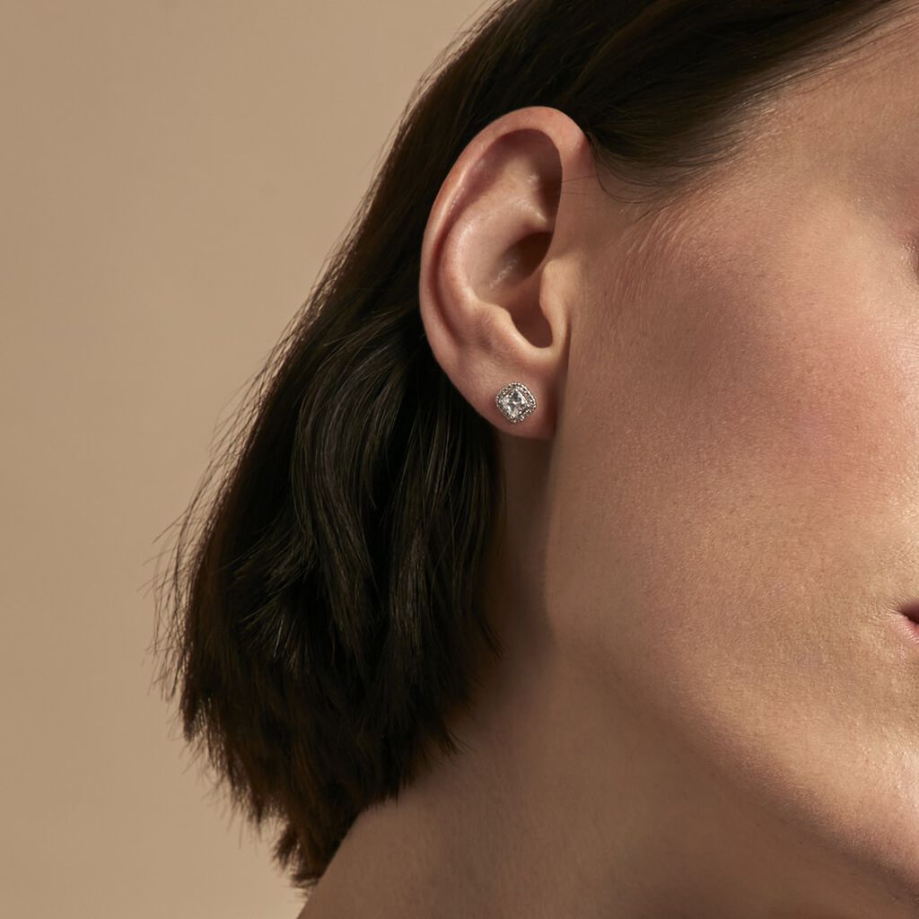 Boucles D'oreilles Puces Adrienne Or Blanc Oxyde De Zirconium - Clous d'oreilles Femme | Histoire d’Or