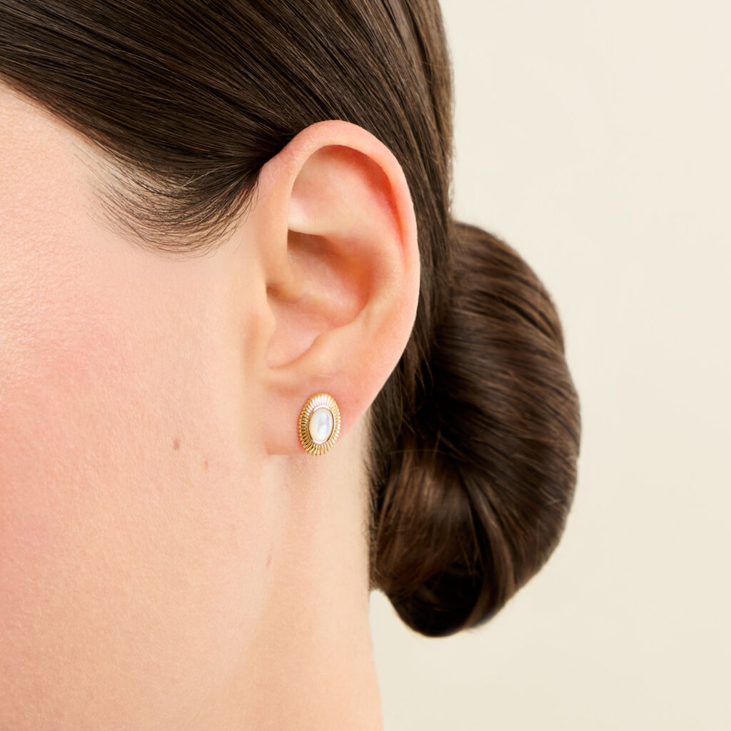 Boucles D'Oreilles Puces Osana Argent Dor&eacute; A L'Or 750/1000 Nacre - Boucles d'oreilles empierr&eacute;es Femme | Histoire d&rsquo;Or