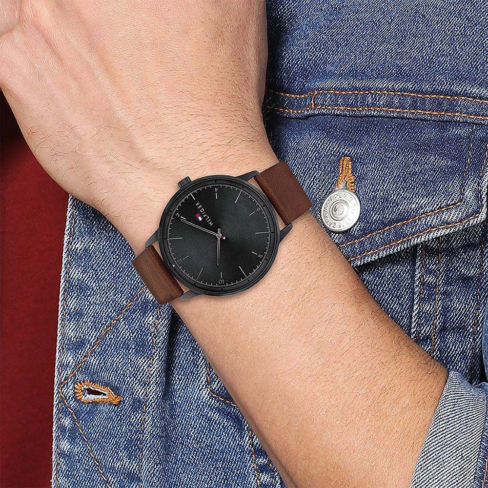 montre tommy